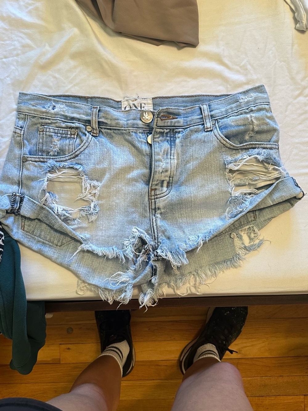 One Teaspoon Bandits Light Blue Distressed Denim Women's Shorts